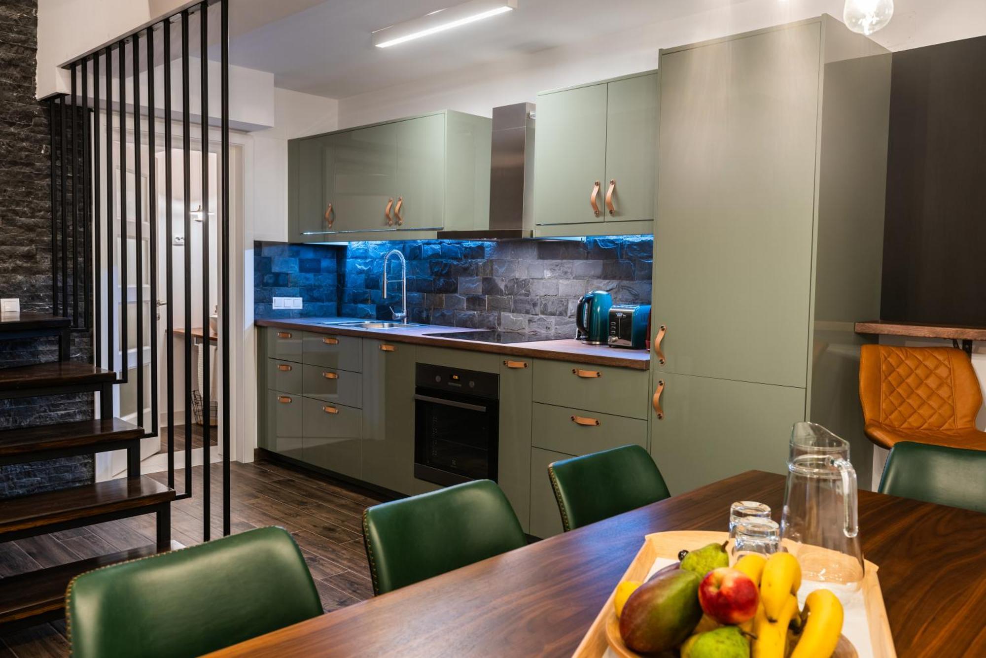 E-House Apartment Brasov Noua Luaran gambar